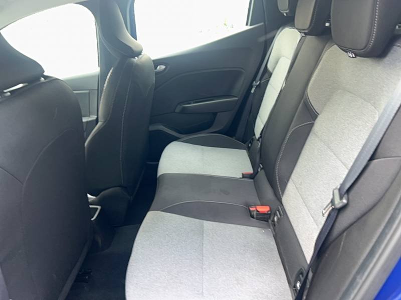 Renault Clio - Photo 26