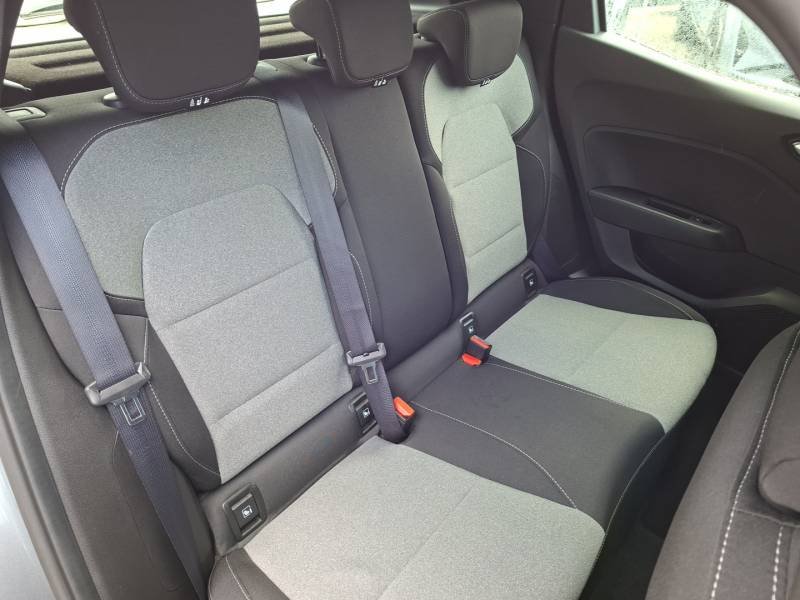 Renault Clio - Photo 26