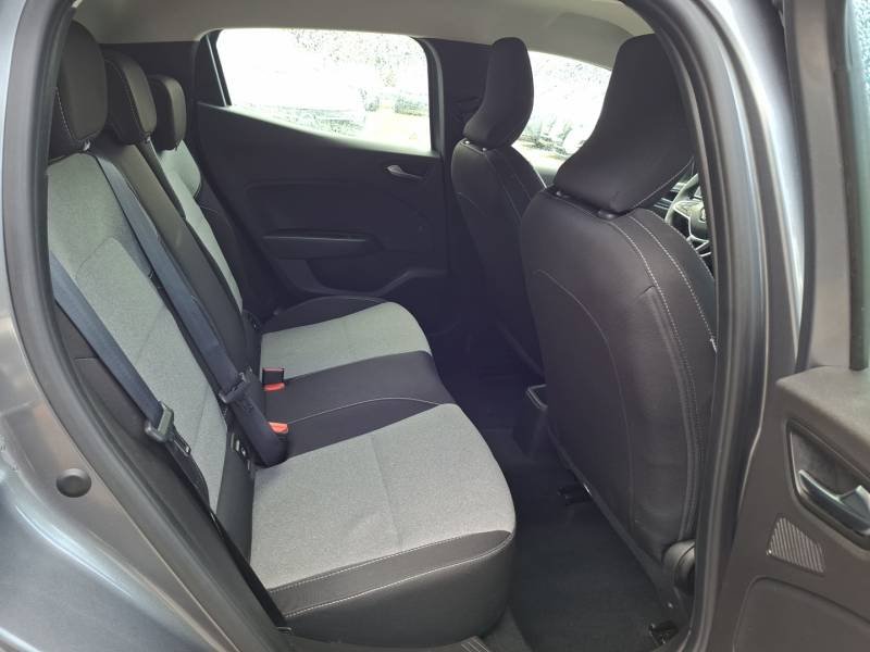 Renault Clio - Photo 27