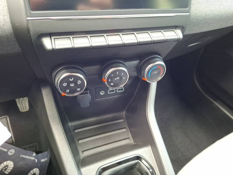 Renault Clio - Photo 37