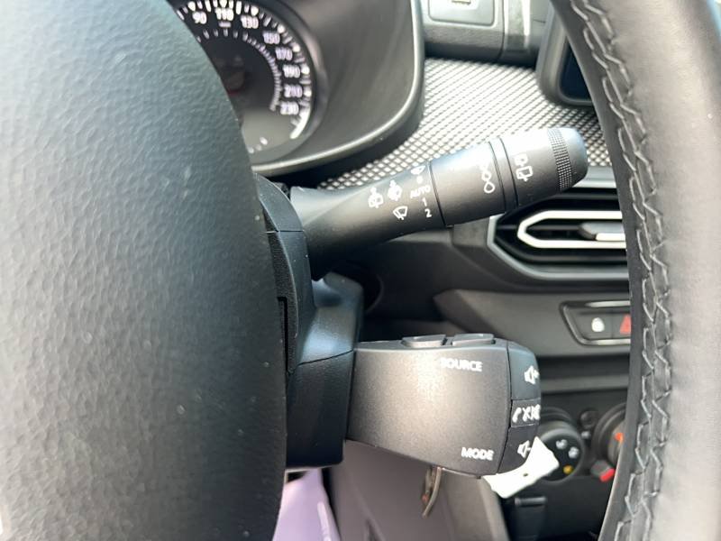 Dacia Sandero - Photo 35