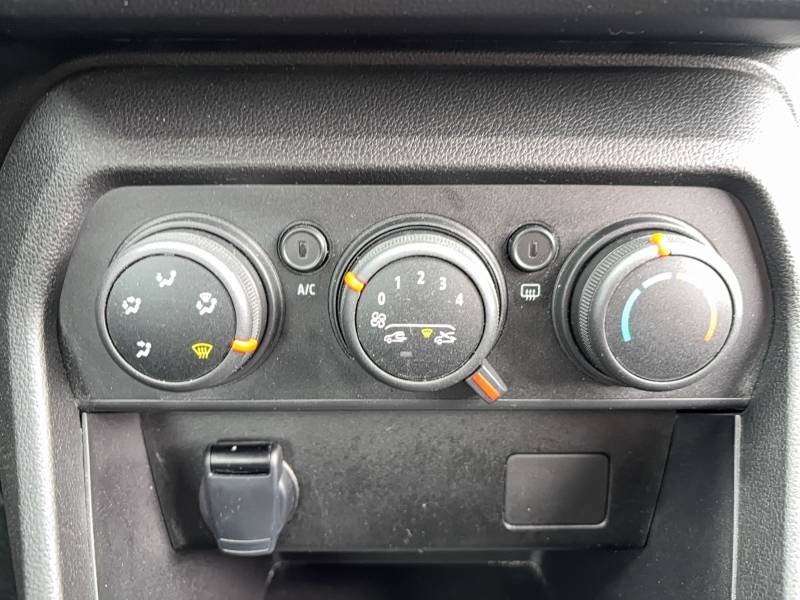 Dacia Sandero - Photo 23
