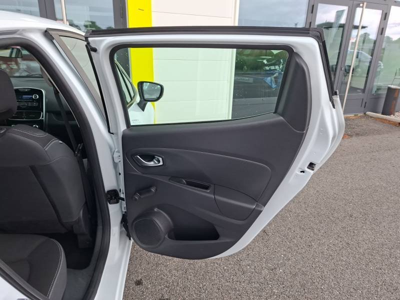 Renault Clio - Photo 21