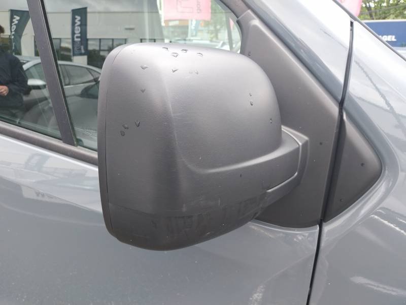 Renault Trafic - Photo 17