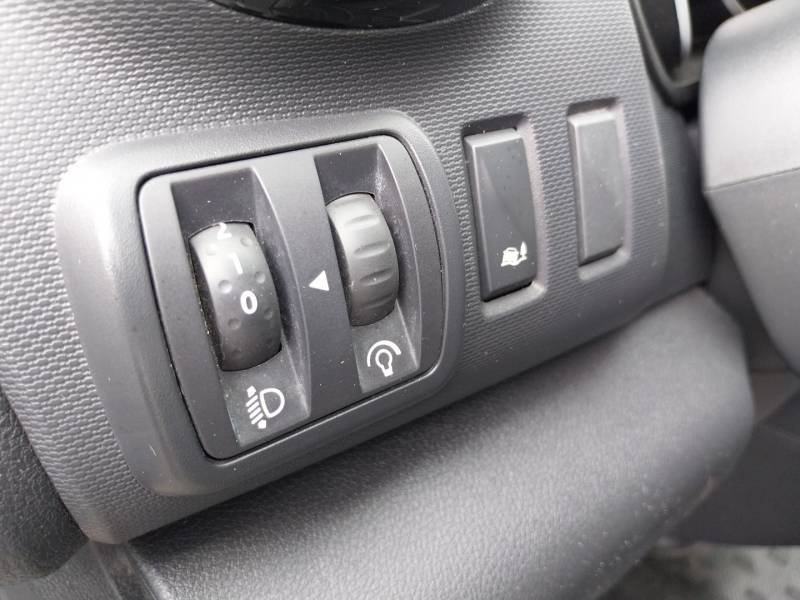 Renault Trafic - Photo 32
