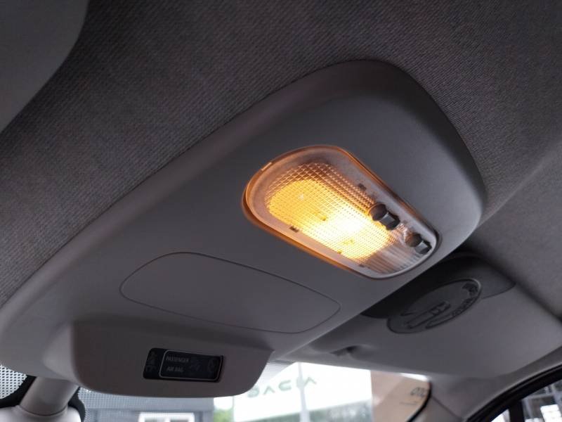 Renault Trafic - Photo 34