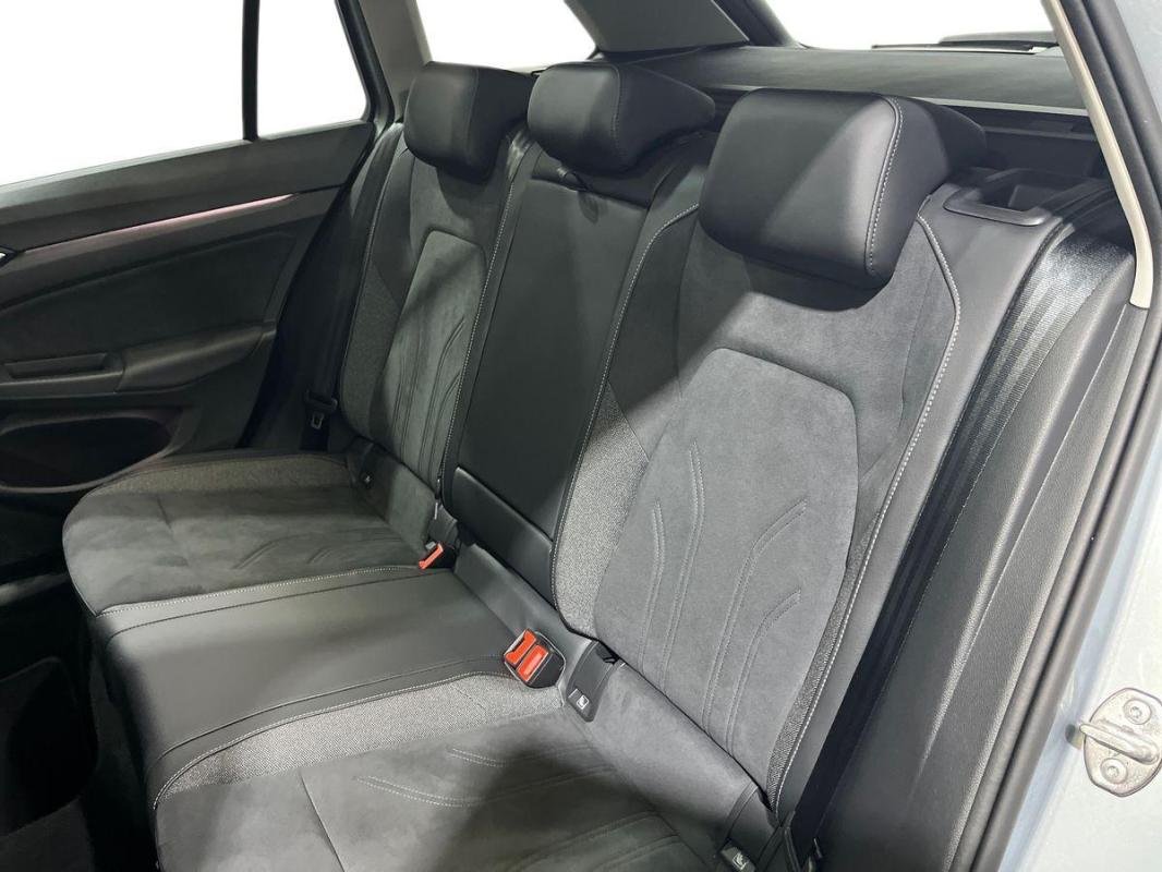Volkswagen Golf SW - Photo 23