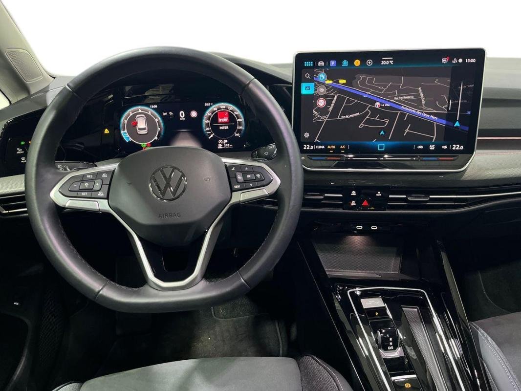 Volkswagen Golf SW - Photo 24