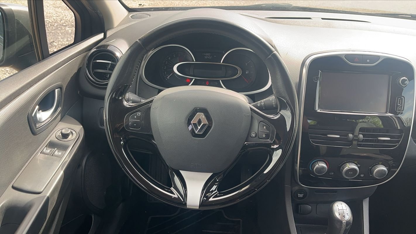 Renault Clio - Photo 23