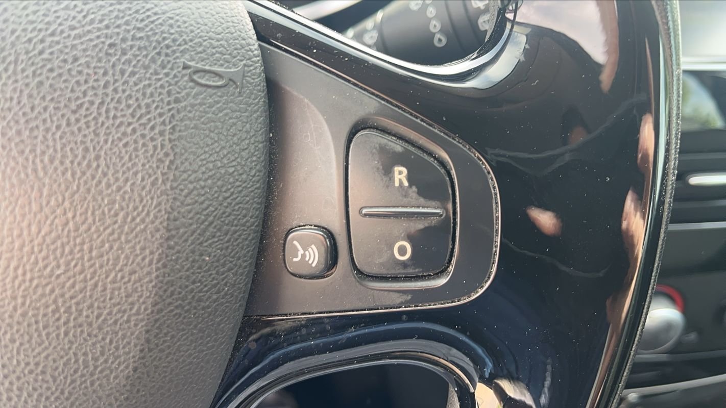 Renault Clio - Photo 24