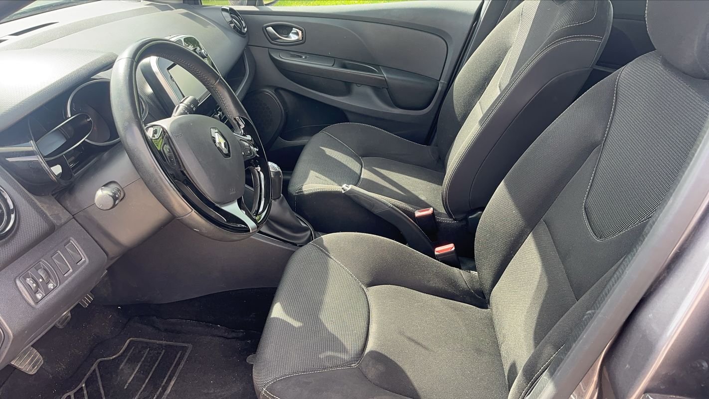 Renault Clio - Photo 25