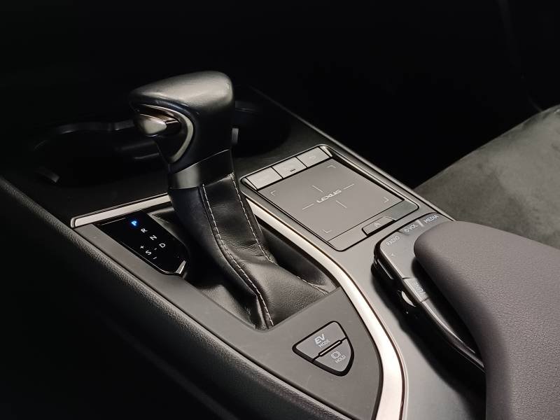 Lexus UX - Photo 26