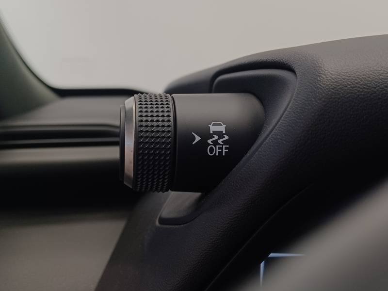 Lexus UX - Photo 34