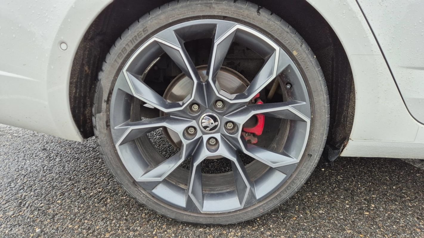Skoda Octavia - Photo 16