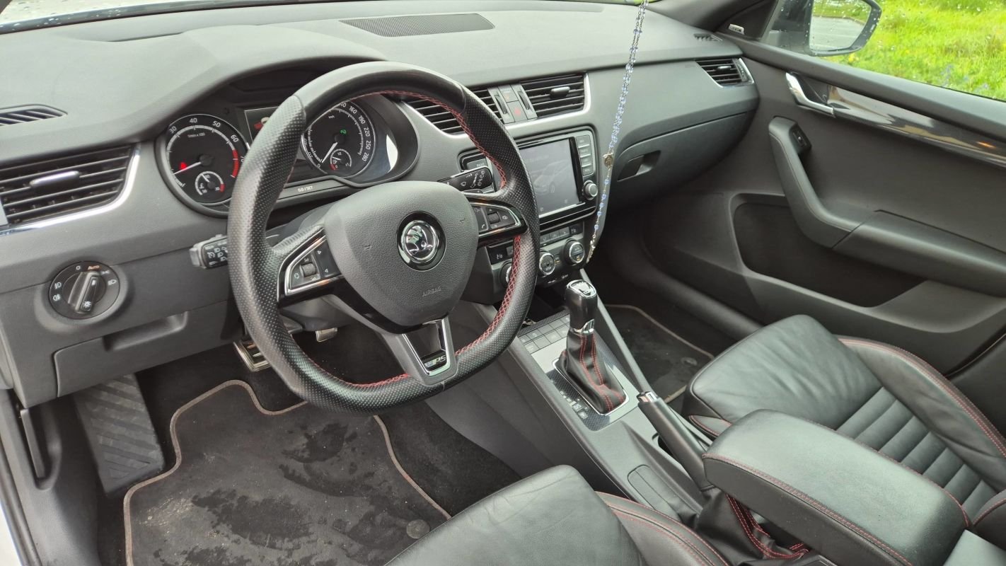Skoda Octavia - Photo 8