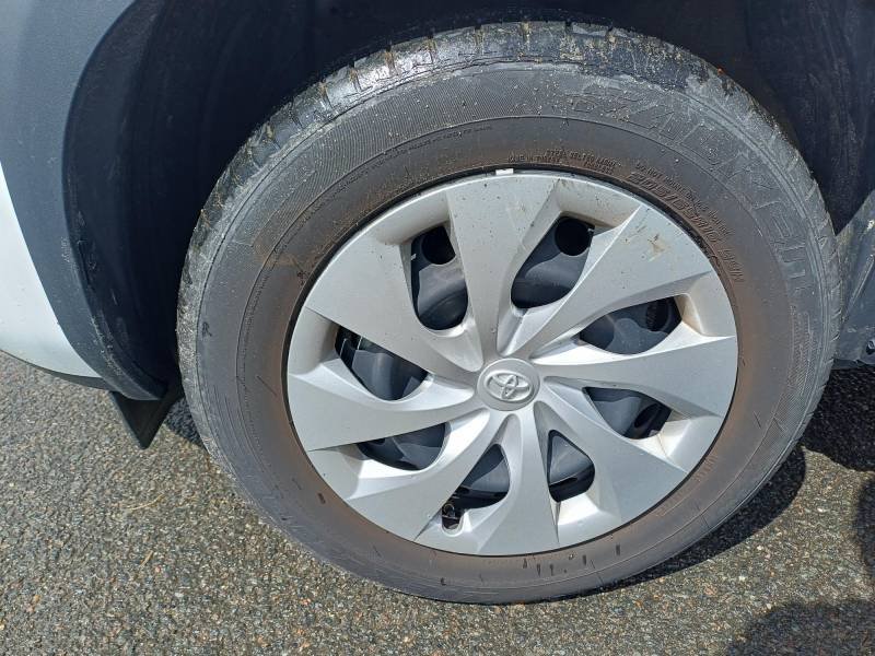 Toyota Yaris - Photo 11
