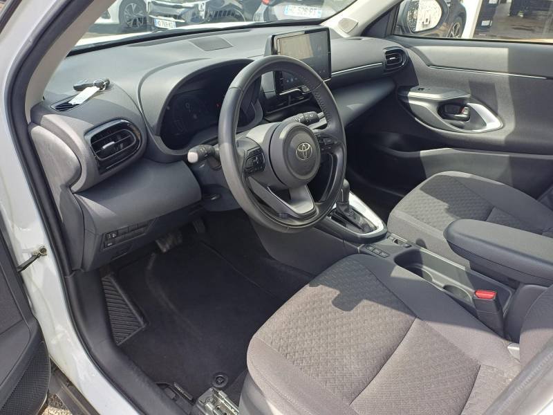 Toyota Yaris - Photo 15