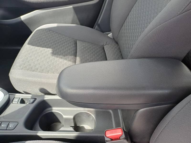 Toyota Yaris - Photo 19