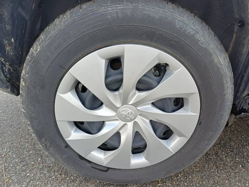 Toyota Yaris - Photo 9