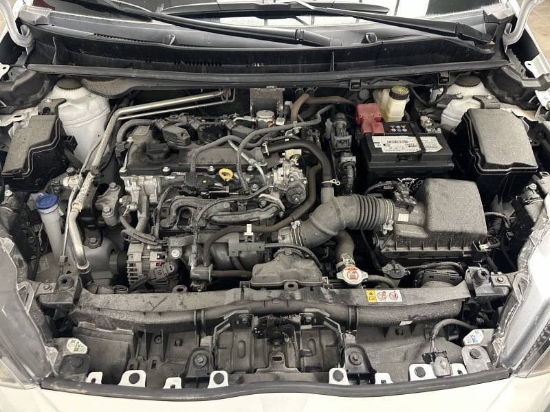 Toyota Yaris - Photo 11