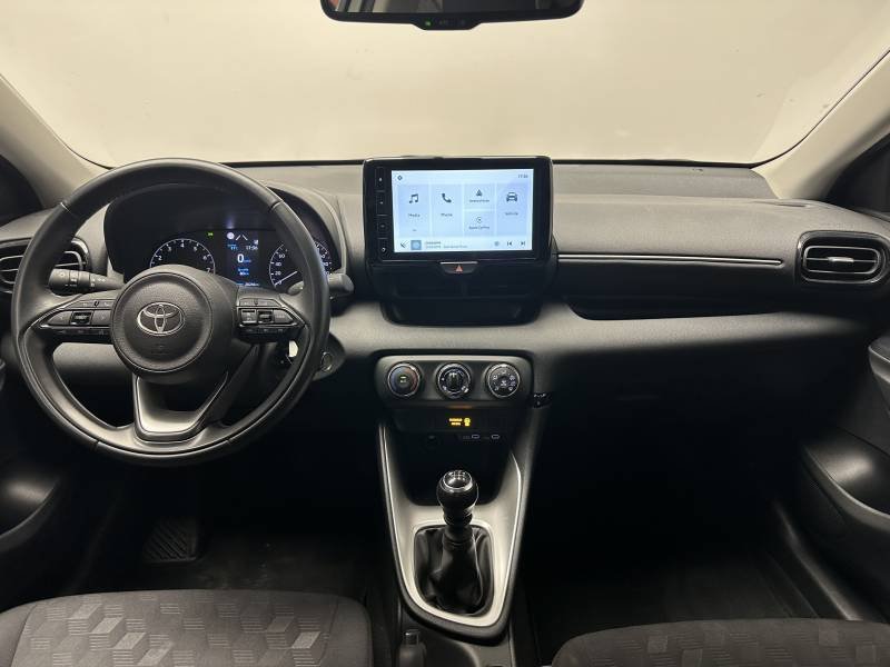 Toyota Yaris - Photo 12