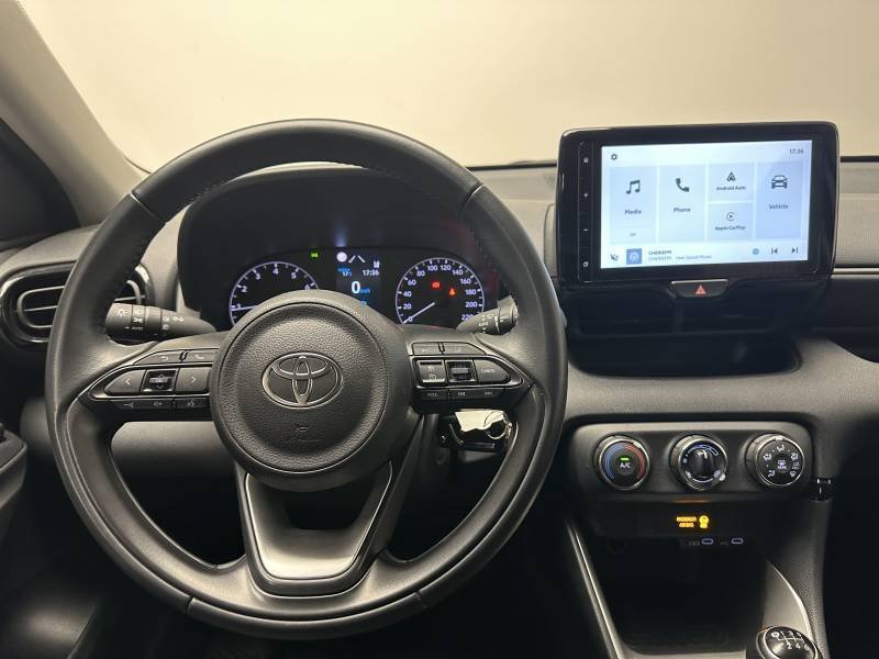 Toyota Yaris - Photo 13