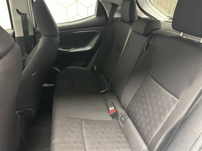 Toyota Yaris - Photo 15