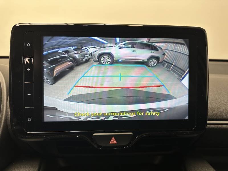 Toyota Yaris - Photo 21