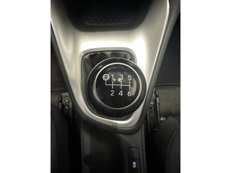 Toyota Yaris - Photo 23