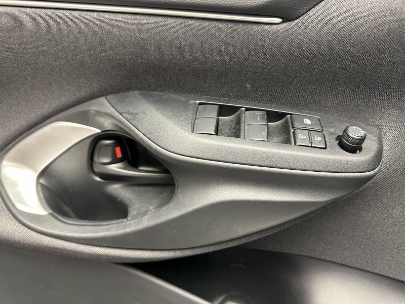 Toyota Yaris - Photo 33