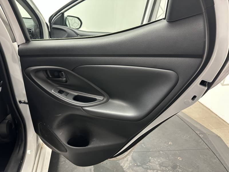 Toyota Yaris - Photo 38