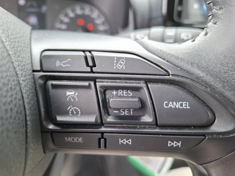 Toyota Yaris - Photo 28