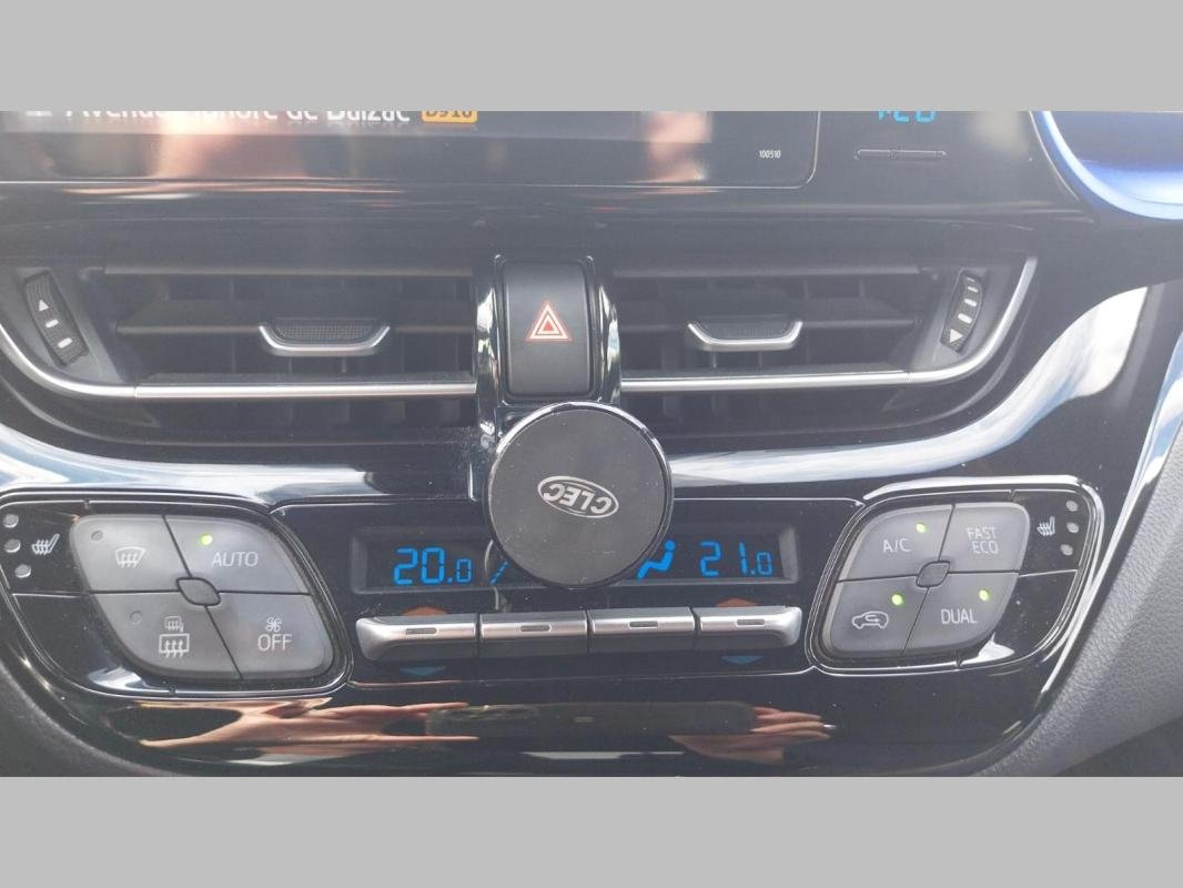 Toyota C-HR - Photo 14