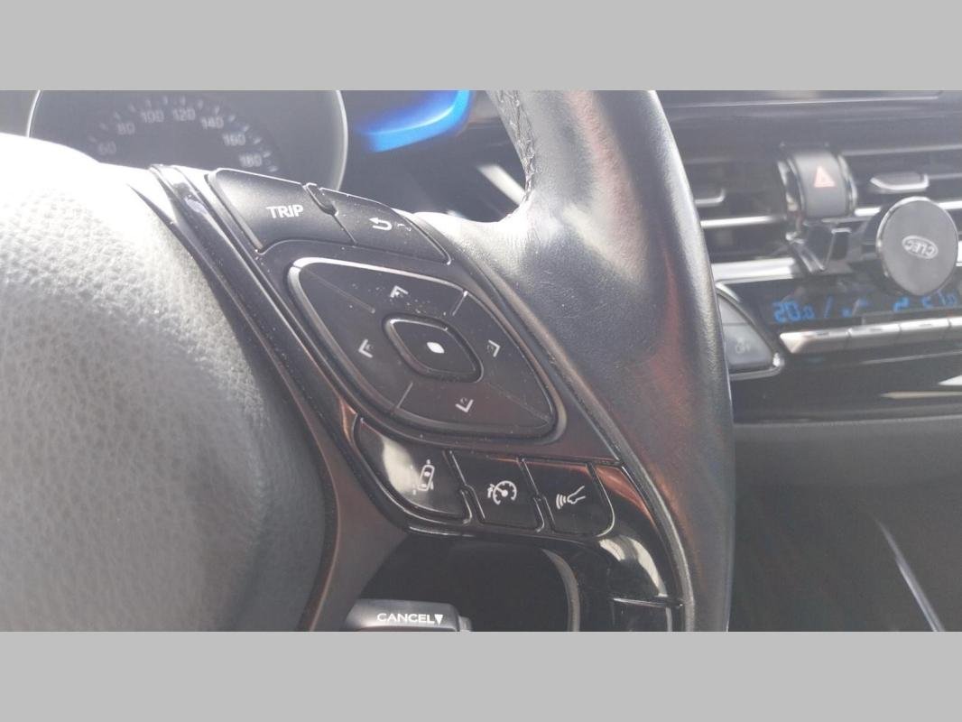 Toyota C-HR - Photo 17
