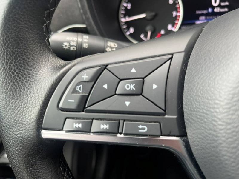 Nissan Juke - Photo 12