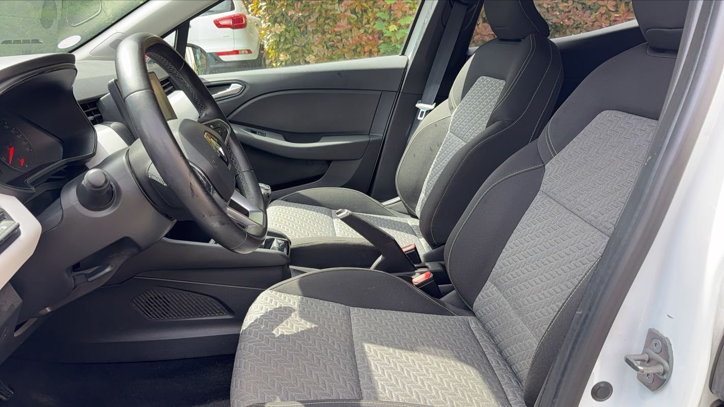 Renault Clio - Photo 25