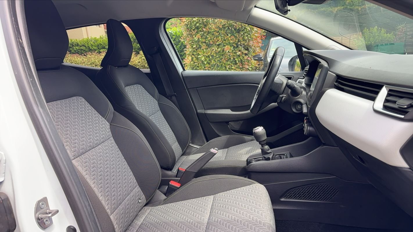 Renault Clio - Photo 27