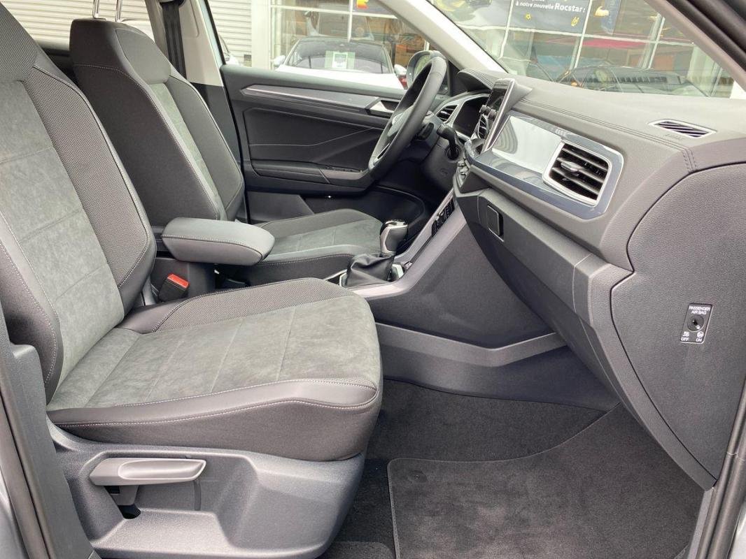 Volkswagen T-Roc - Photo 14