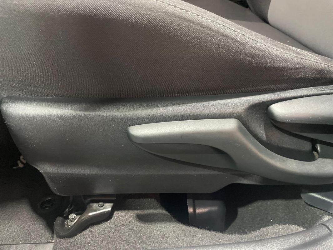Toyota Yaris - Photo 14