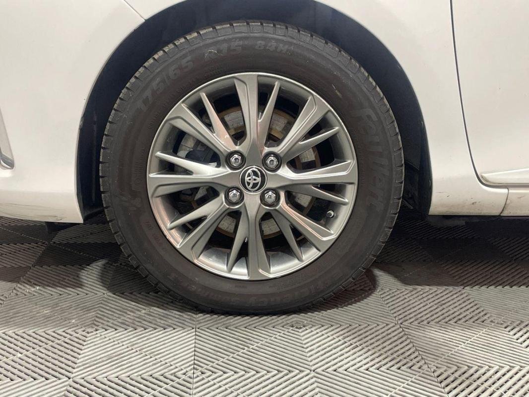 Toyota Yaris - Photo 29