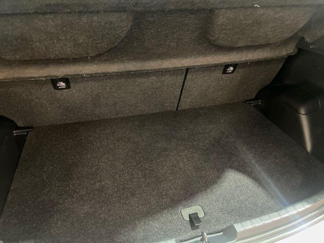 Toyota Yaris - Photo 32