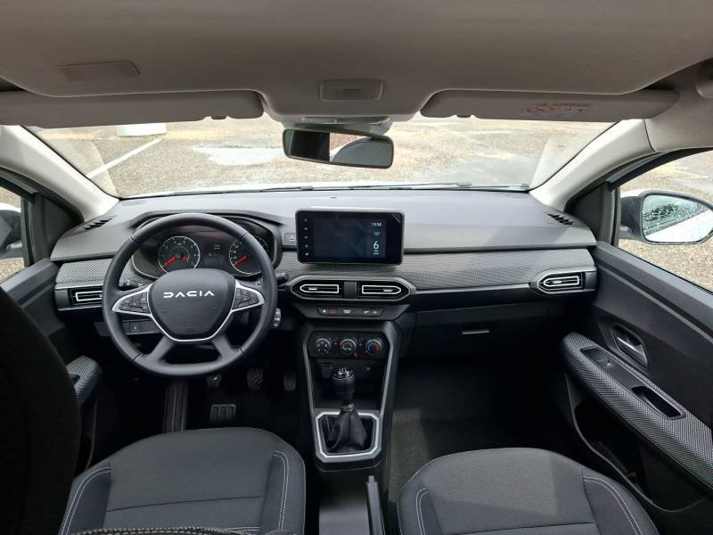 Dacia Sandero - Photo 11