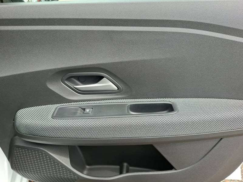 Dacia Sandero - Photo 13