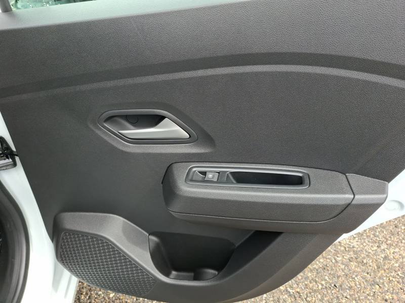 Dacia Sandero - Photo 16
