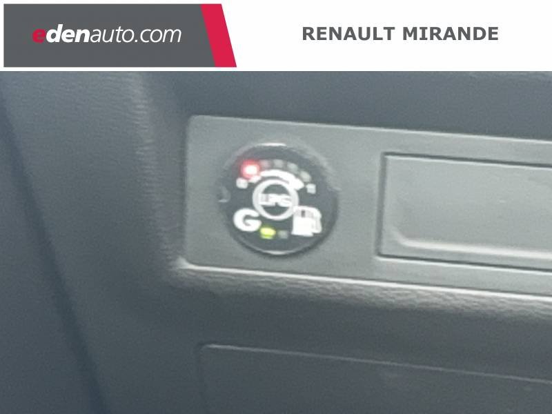 Renault Captur - Photo 16
