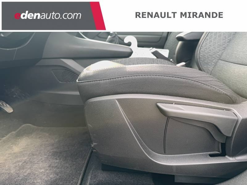 Renault Captur - Photo 22