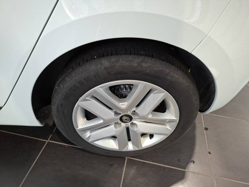 Renault Clio - Photo 13