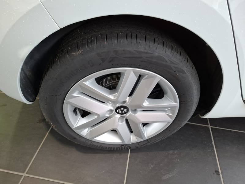 Renault Clio - Photo 17