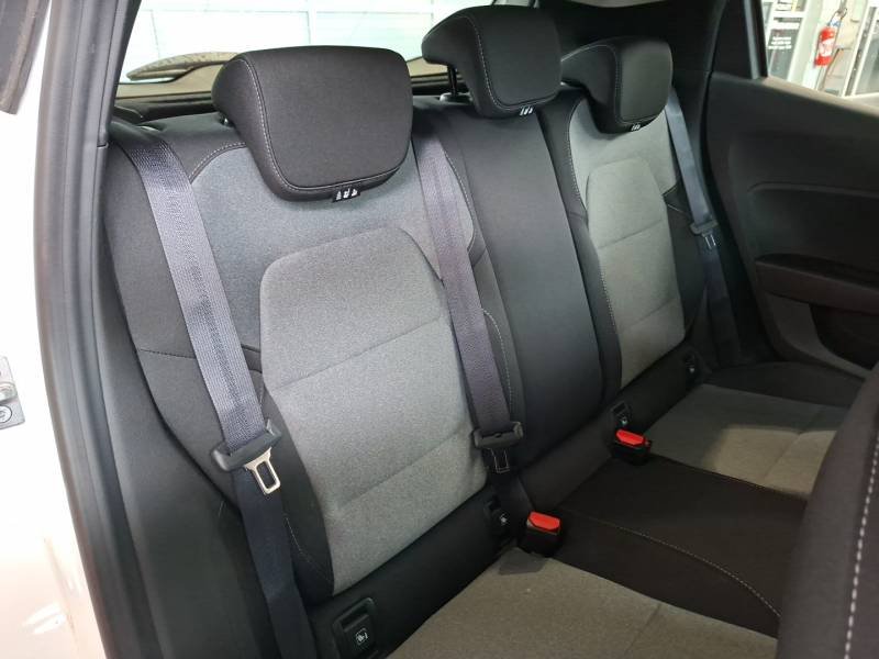 Renault Clio - Photo 18