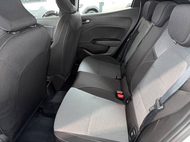 Renault Clio - Photo 17
